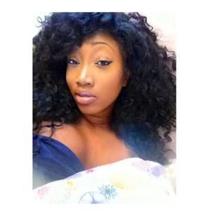 Meet your Posher, Danielle